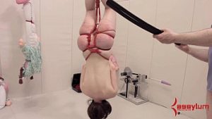 Scène anal extrême avec deux cochonnes latines – Vidéo porno hd