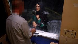 Cette fille arabe à la webcam à un cul denfer – Vidéo porno