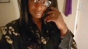 Une black avec de bonnes fesses pour une levrette interraciale – Vidéo porno hd