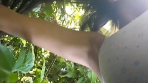 Une brune à gros seins se fiste et se gode le cul à la webcam – Vidéo x – #06