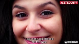 Il défonce la jeune arabe libanaise Mia Khalifa avec sa grosse bite – Vidéo porno hd – #02
